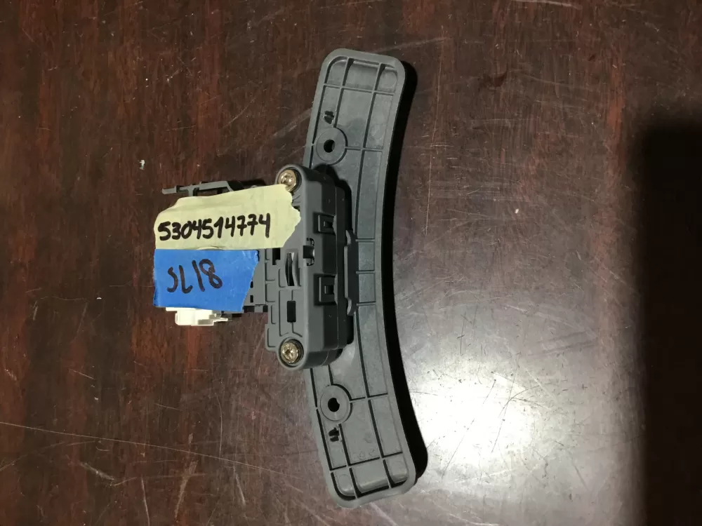 Electrolux Door Lock 5304514774 / AP6329665 AZ65744 | Sl18