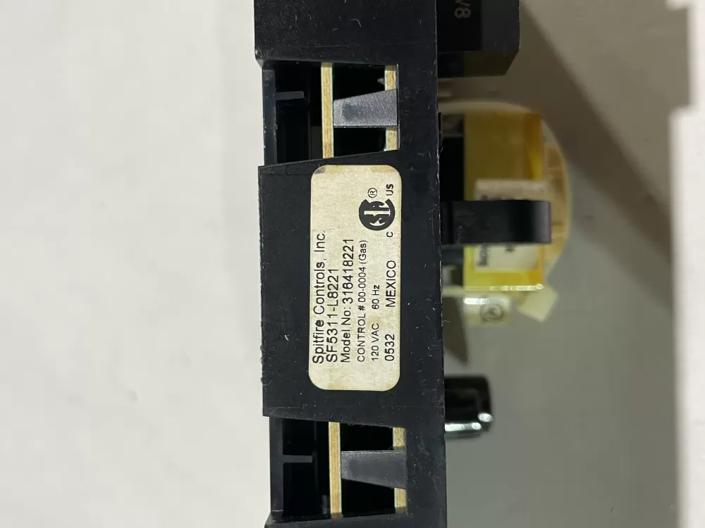 Frigidaire 316418221 Range Control Board AZ160716 | Wm1758