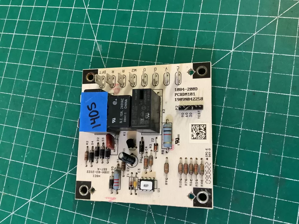 Goodman PCBDM101S Heat Pump Defrost Timer Control Board AZ191643 | NR1405