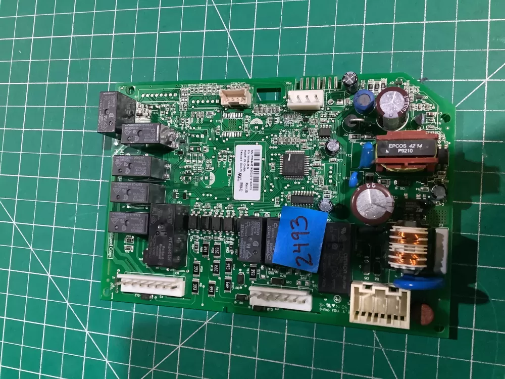 Whirlpool Kenmore W11088499 Refrigerator Control Board AZ149614 | NR2493
