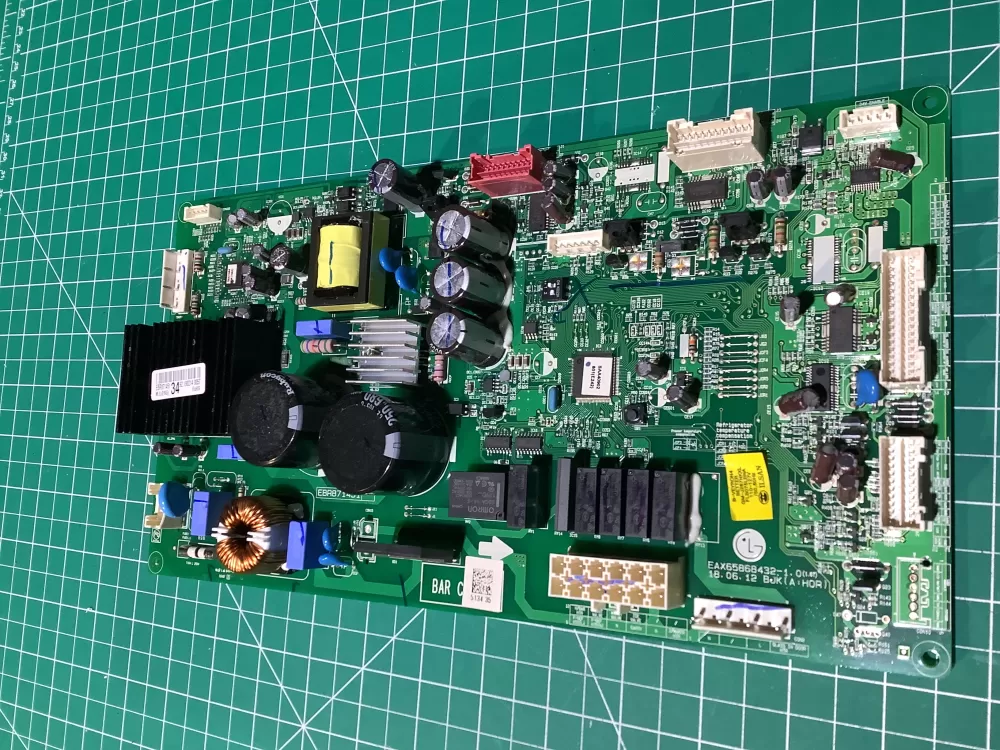 LG EBR87145134 Refrigerator Main Control Board AZ132332 | NR2339