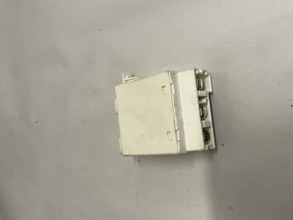 Miele 5870220 Dishwasher Heating Element Relay AZ219499 | Wm1745