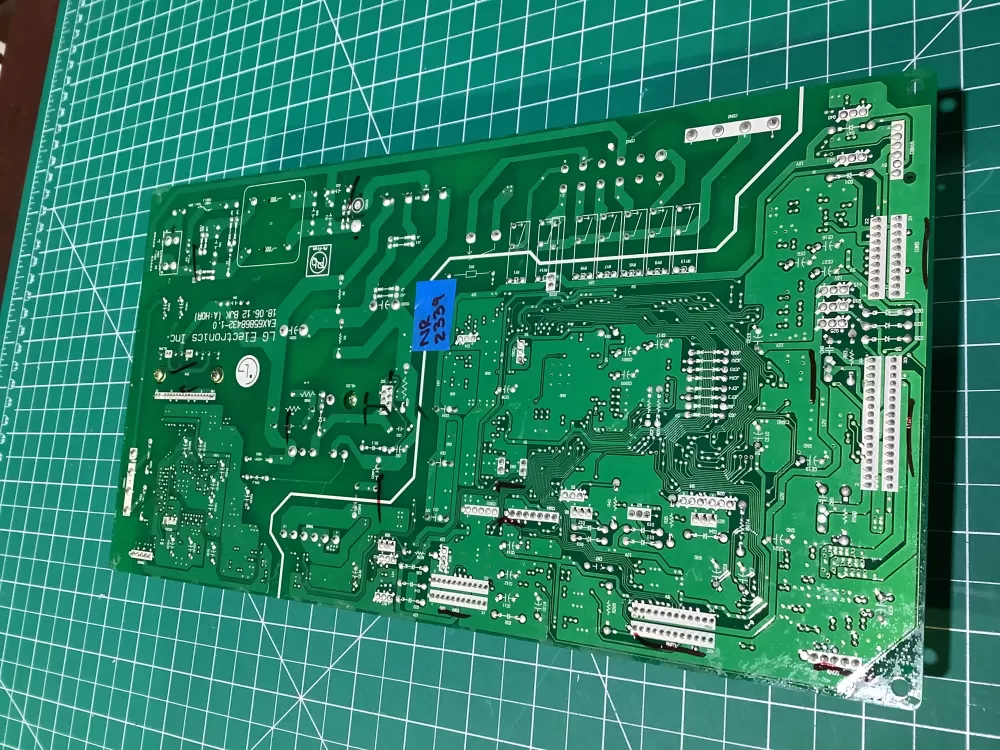 LG EBR87145134 Refrigerator Main Control Board AZ132332 | NR2339