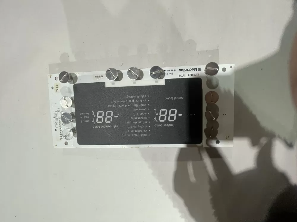 Frigidaire 242209702 Refrigerator Control Board AZ182052 | KM622