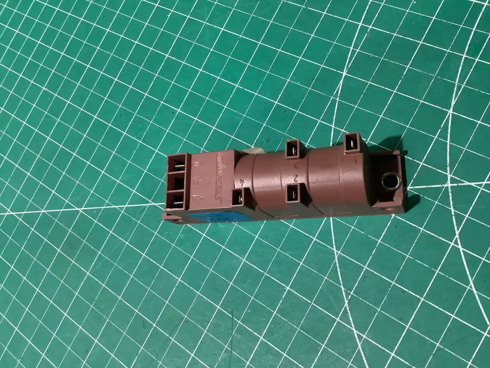 GE  Fisher & Paykel BK50044.52 Range Spark Module