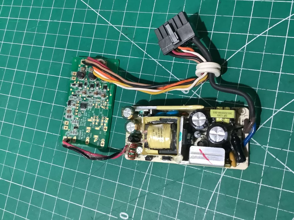 Whirlpool W10277801 Refrigerator LED Control Board AZ189133 | AR294