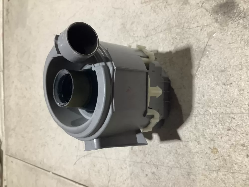 Bosch 9000897027 00705174 Dishwasher Circulation Pump Motor AZ113908 | SL182