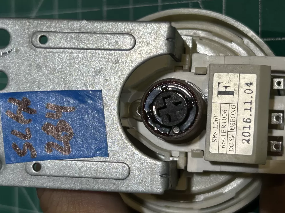 LG Kenmore 6601ER1006G Washer Pressure Switch AZ167188 | Sl264