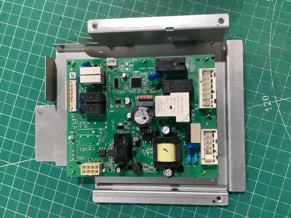 Speed Queen 204783 Washer Main Control Board Output Control AZ229108 | SLA11
