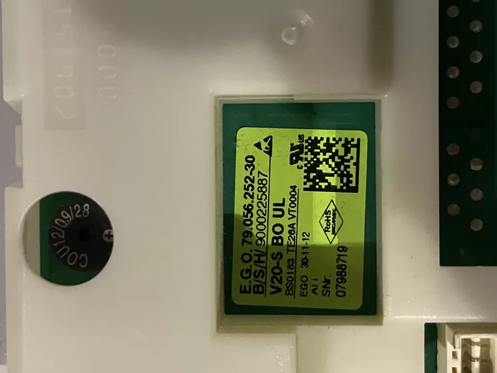 Bosch 9000225887 Dryer Control Board AZ32684 | Wm267