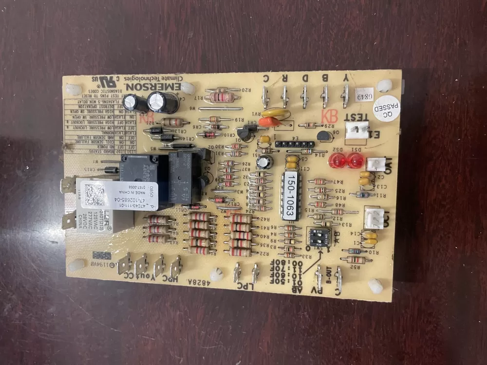 Rheem 47D43-111-01  47-102685-05  47-102685-04 Control