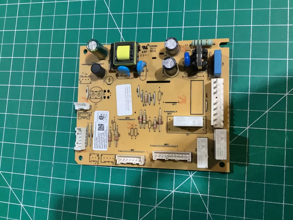 Frigidaire A05191203ARC A15377501 Refrigerator Control Board