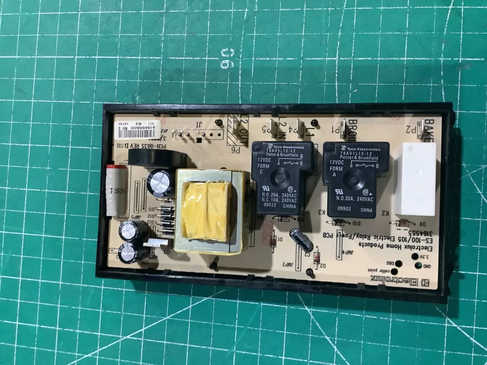 Frigidaire Kenmore AP6892696 316222801 Range Control Board AZ228418 | AR2027