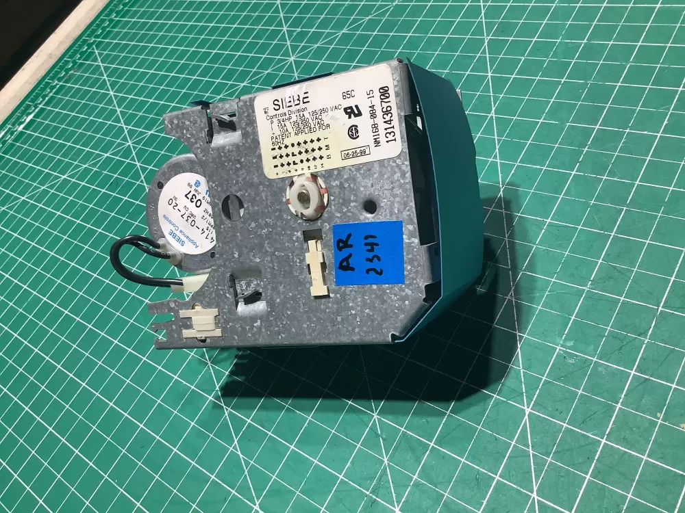 Frigidaire AP2106875 407393 131436700 PS417799 Washer Timer AZ144764 | AR2341