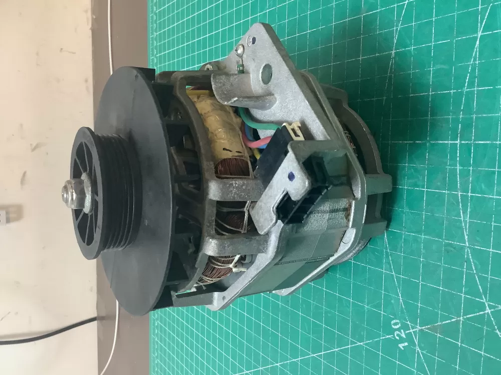 GE 290D1183 Washer Drive Motor AZ224193 | SLA345