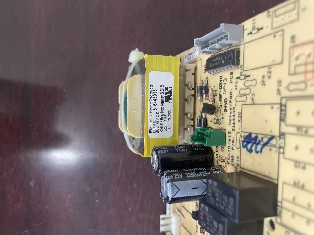Frigidaire Electrolux 316443916 Range Oven Relay Control Board AZ35940 | KM292