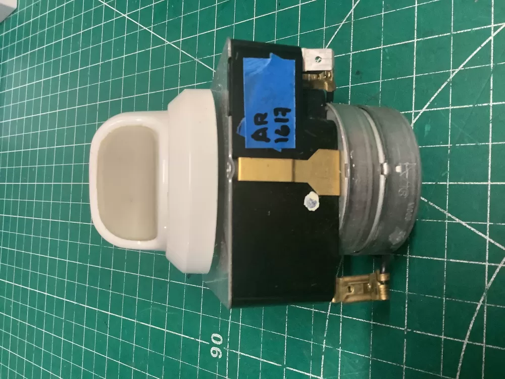 Frigidaire Kenmore AP2107628 890102 131789200 Dryer Timer AZ209552 | AR1617