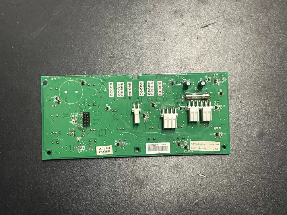 GE  Hotpoint 200D7355G006 Refrigerator Control Board Dispenser