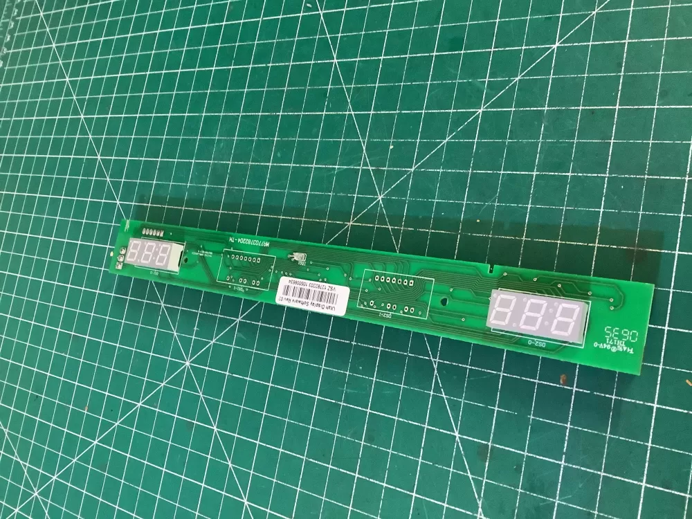 Maytag  KitchenAid  Jenn-Air  Admiral  Dacor  Kenmore WPW10207861  AP6017093  W10207861  12782203  12782203SP  12782205  12782205SP  1468995  67005397  67005400  8208269  PS11750388  MA7703782204-TH Refrigerator Control Board Temp Display