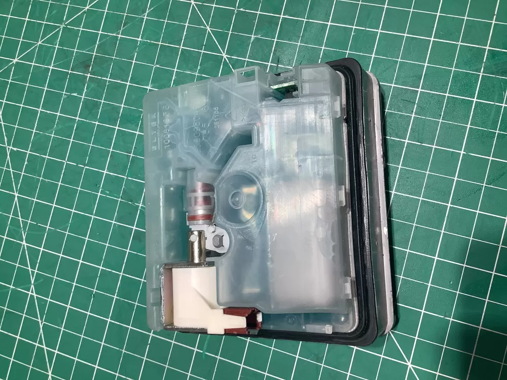 Bosch 9000980494 10081836 Dishwasher Detergent Dispenser AZ150380 | AR184
