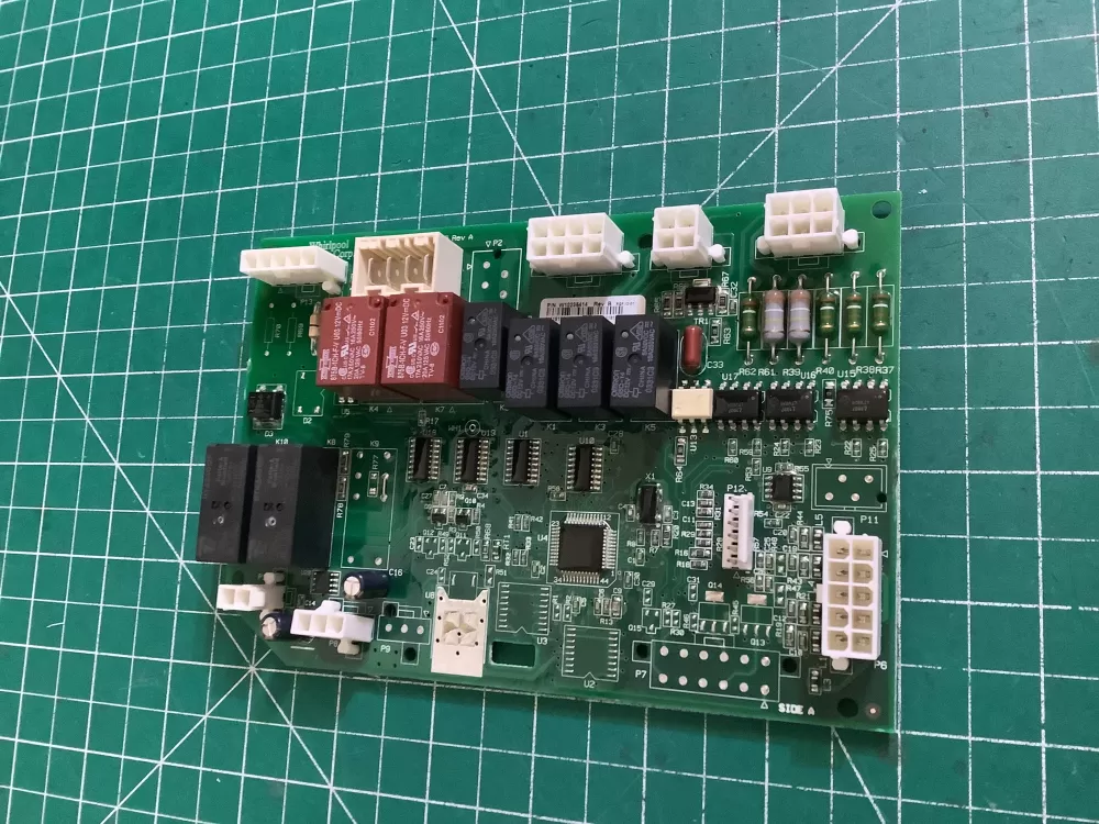 Whirlpool KitchenAid W10235414 Refrigerator Control Board AZ173412 | NR2619