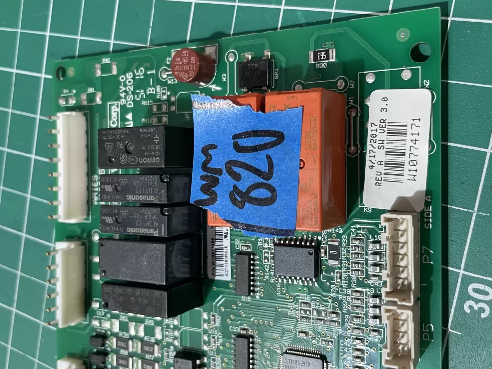 Whirlpool Jenn Air Maytag W10774171 Refrigerator Control Board AZ190131 | Wm820