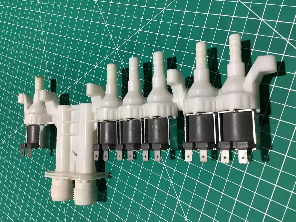 GE 237D1298P004  33090093 WATER INLET VALVE