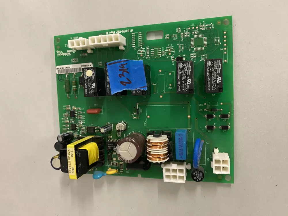 Whirlpool Maytag W10259855 Refrigerator Control Board AZ203152 | BK2319