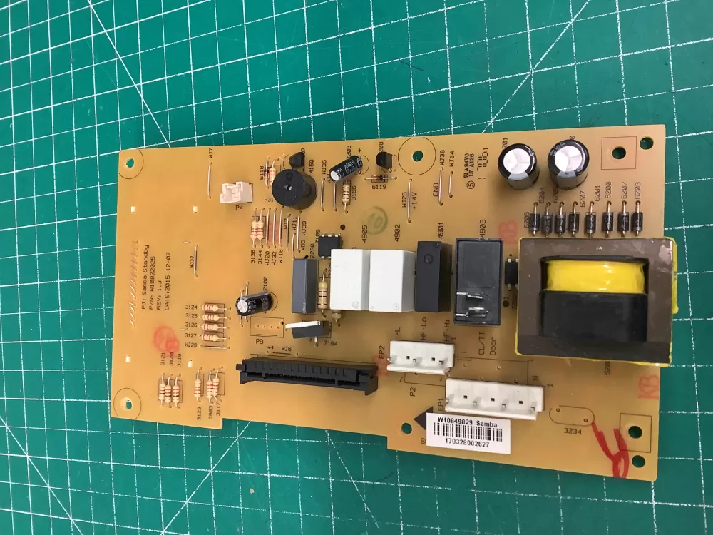 W10831030 Whirlpool Microwave Board - Control