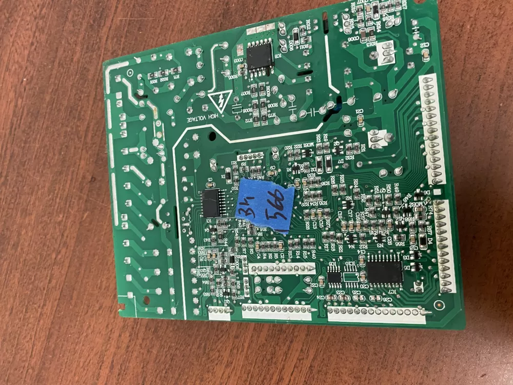 Hisense HG1944484 Refrigerator Control Board AZ39491 | BK566
