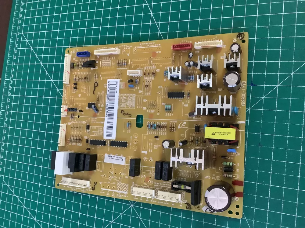 Samsung DA41-00670C DA41-00668A Refrigerator Control Board AZ207389 | NRV914