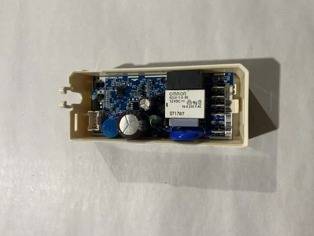 Whirlpool Amana W10866515 Refrigerator Control Board AZ194449 | BK716