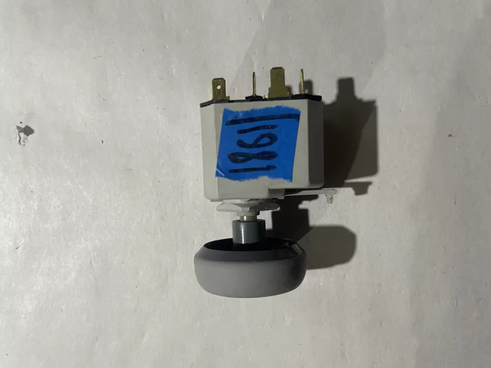 Whirlpool W10117655 Dryer Crosley Control Board Start Switch AZ206206 | KM1861