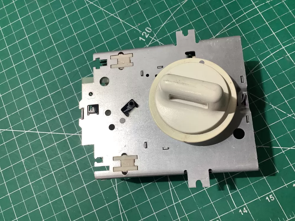 Speed Queen Washer Timer 202705 AZ193619 | ARV352