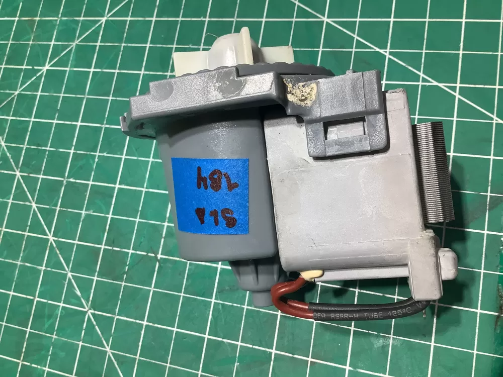 Samsung B25 3A02 Dishwasher Drain Pump AZ150334 | AR184