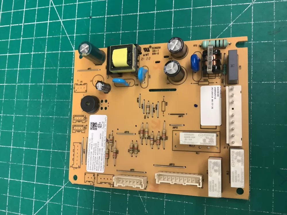 00N14050102 Frigidaire Refrigerator Board - Control