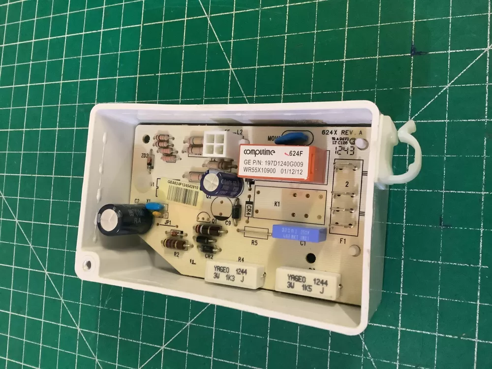 GE WR55X21623 WR55X10900 Refrigerator Control Board Defrost AZ208097 | NR73