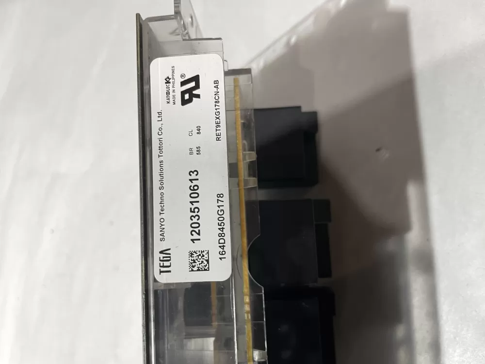 GE 164D8450G178 Range Oven Control Board AZ201562 | Wm2695