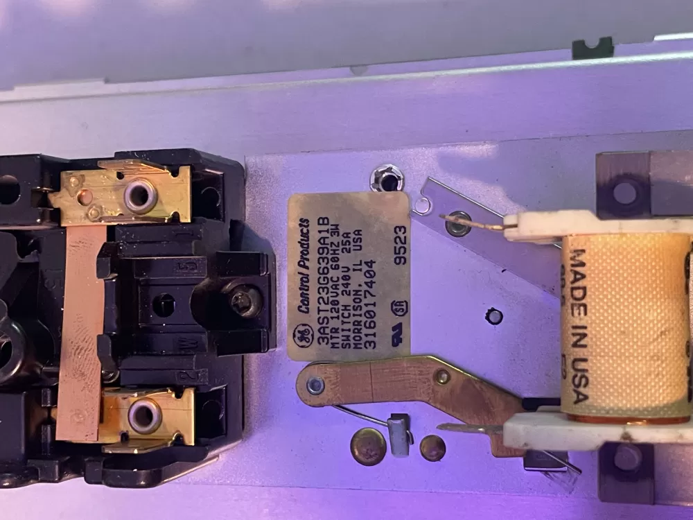 GE oven analog clock/timer control board AZ196610 | KM1904