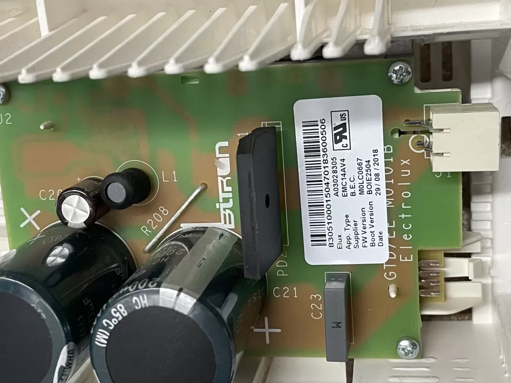 Electrolux A03028305 Control Board AZ18255 | KMV306