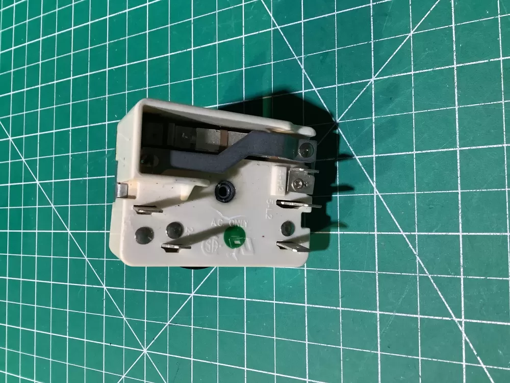 GE 191D5452P002 WB24T10146 Range Switch AZ137873 | SL176