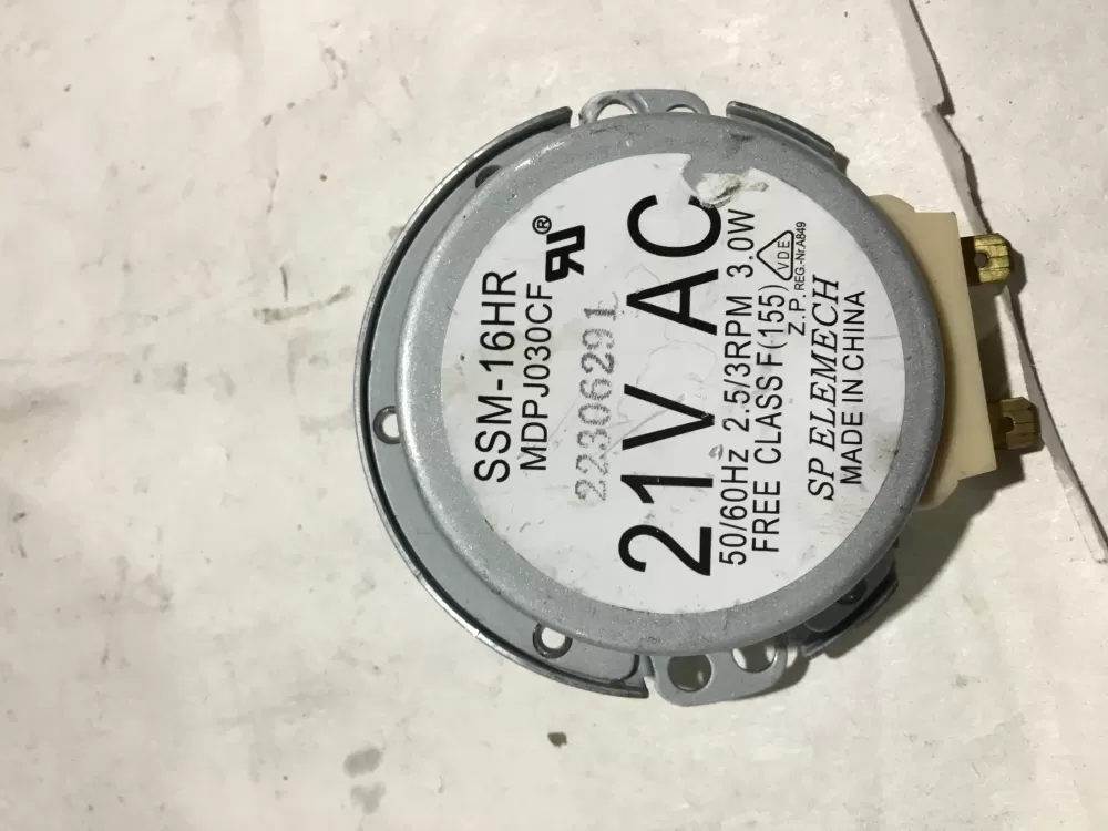 Samsung MDPJ030CF Microwave Synchronous Motor AZ98383 | Sl47