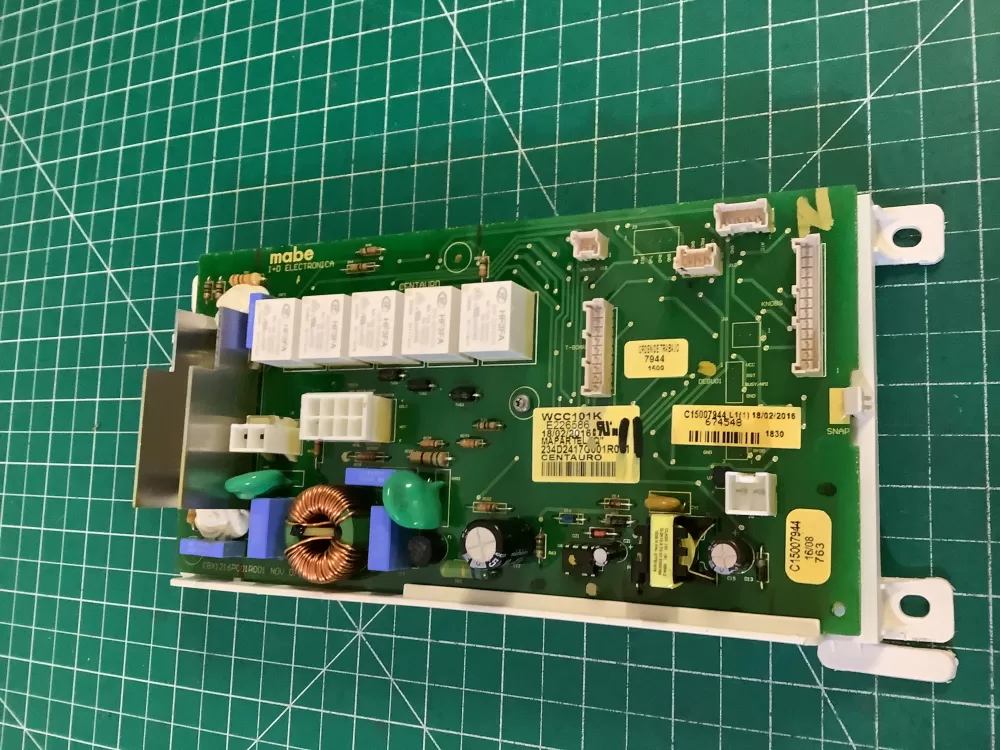 GE Hotpoint WCC101K Washer Control Board AZ192072 | NR613