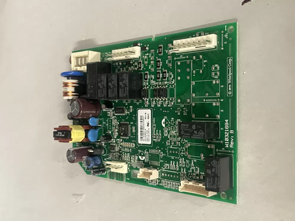 Whirlpool Maytag W10547719 Refrigerator Control Board AZ222261 | Wm2049