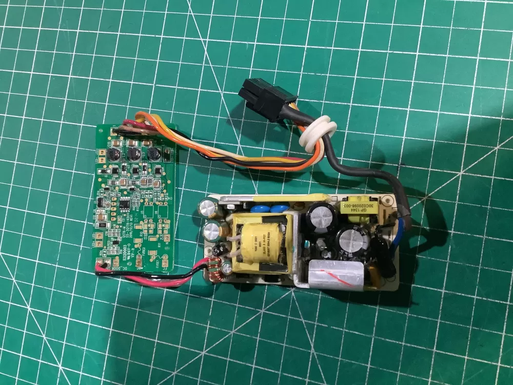 Refrigerator Whirlpool Circuit Board E325478 AZ153135 | NR127