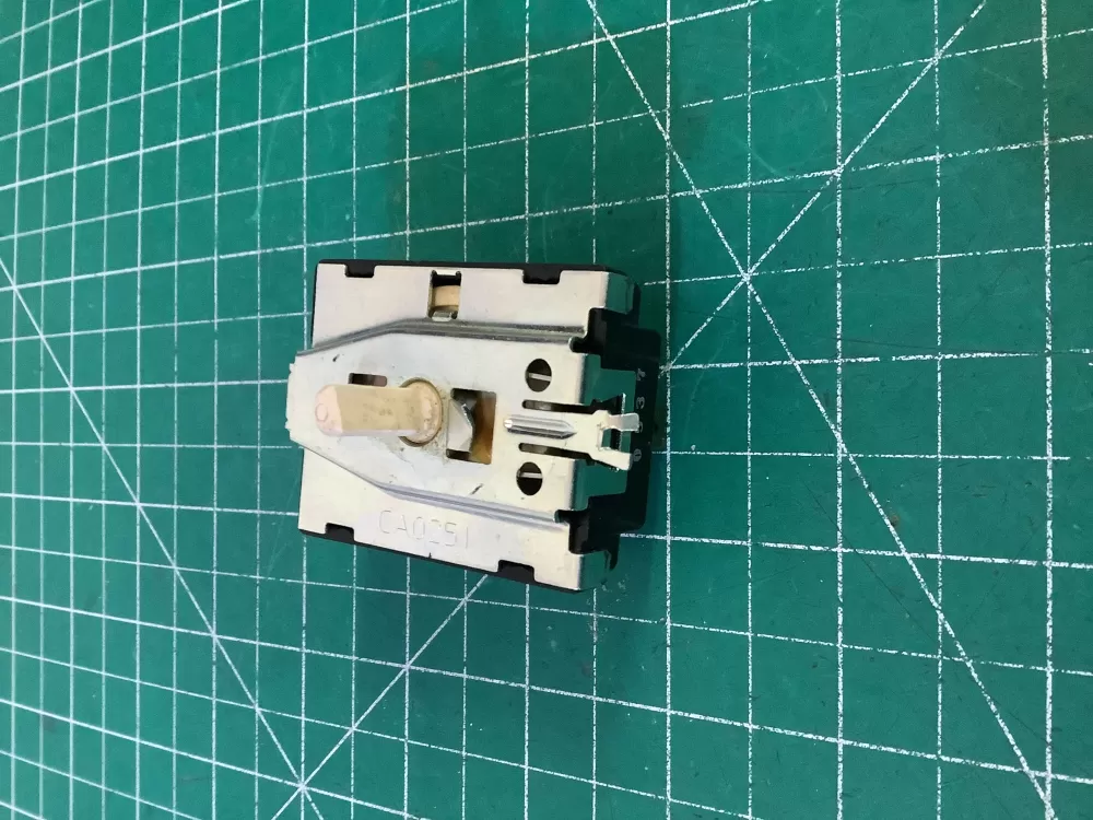 Frigidaire 134398600 Dryer Temperature Control Switch AZ208903 | NR1599