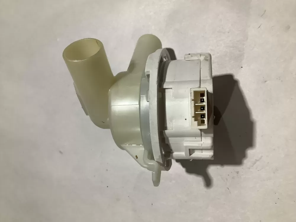 LG EAU62043401 Dishwasher Drain Pump AZ106390 | SL64