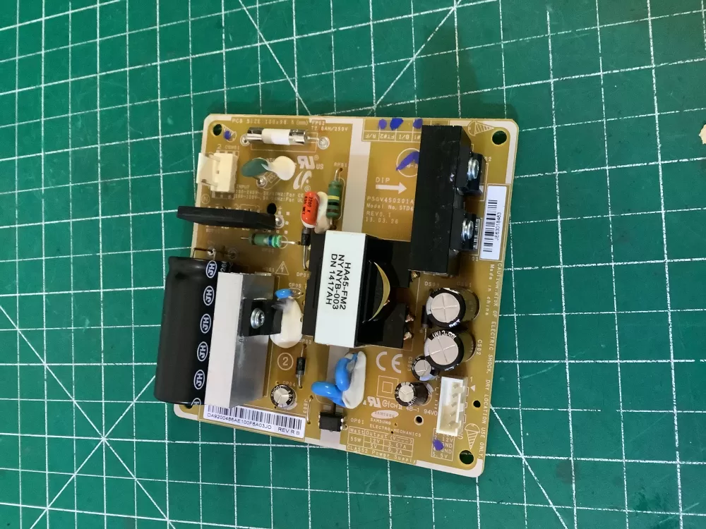 Samsung DA92 00486A Refrigerator Control Board AZ189492 | NR2530