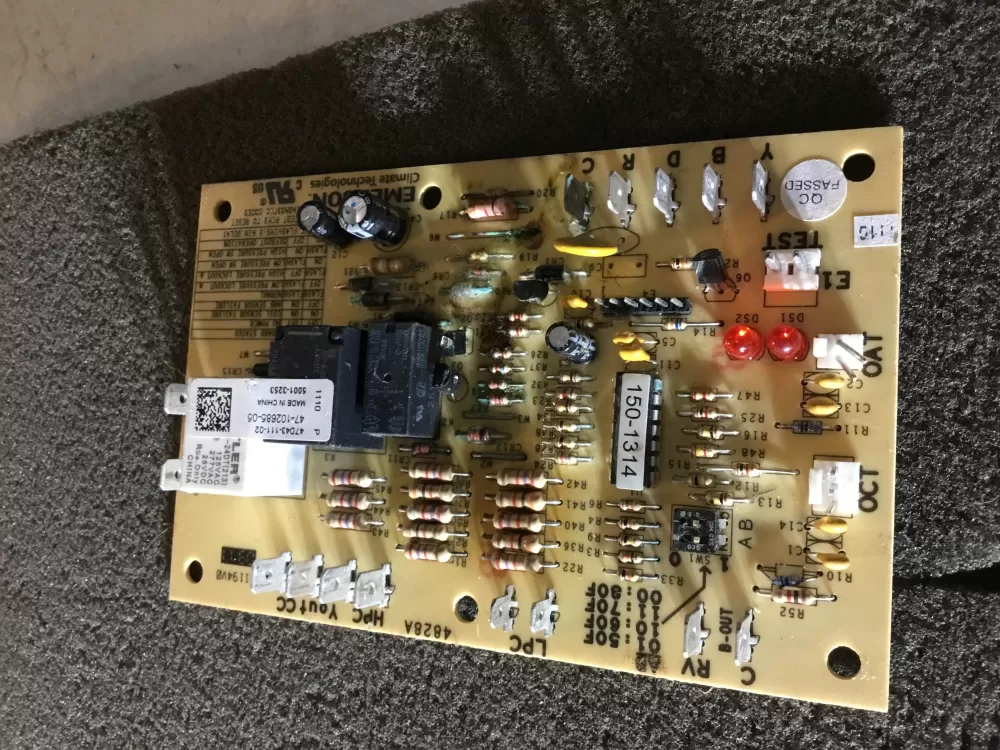Emerson 47 102685 05 47d43 111 02  d43 Control Board  AZ109898 | NR542