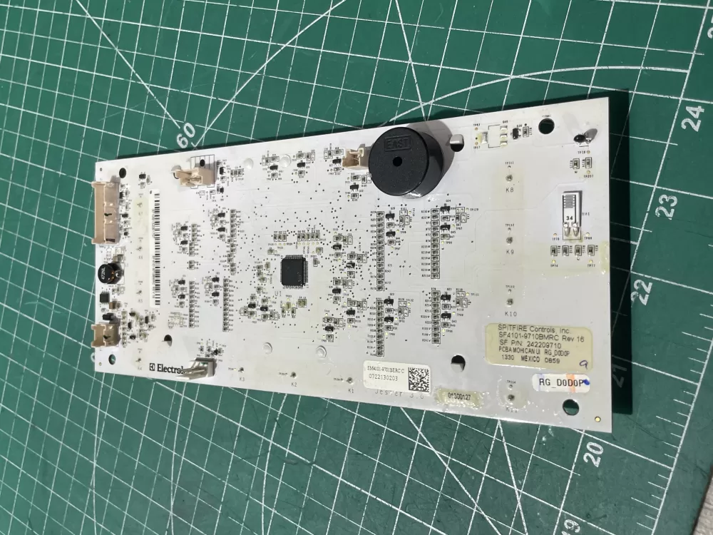 Electrolux 242209710 Refrigerator Control Board AZ192610 | Wm380